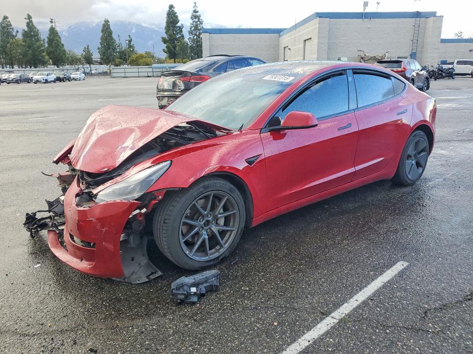 Продажа на аукционе авто 2022 Tesla Model 3, vin: 5YJ3E1EBXNF334902, номер лота: 78361315