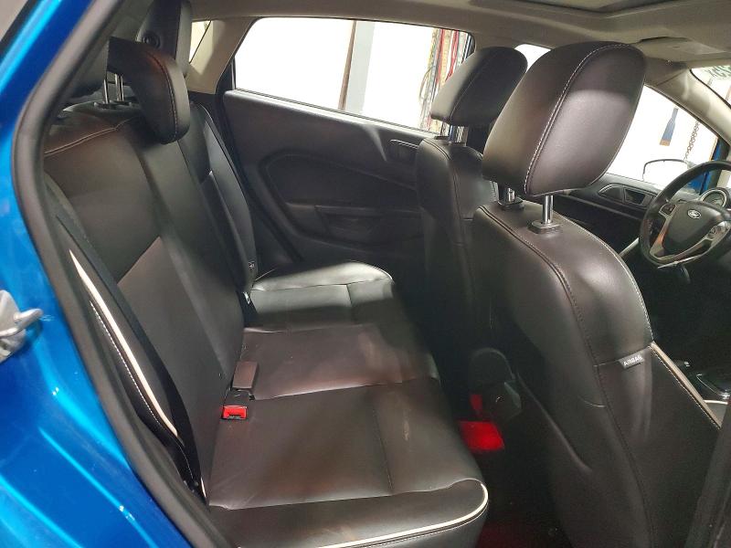72734525 :رقم المزاد ، 3FADP4FJ8CM193056 vin ، 2012 Ford Fiesta مزاد بيع