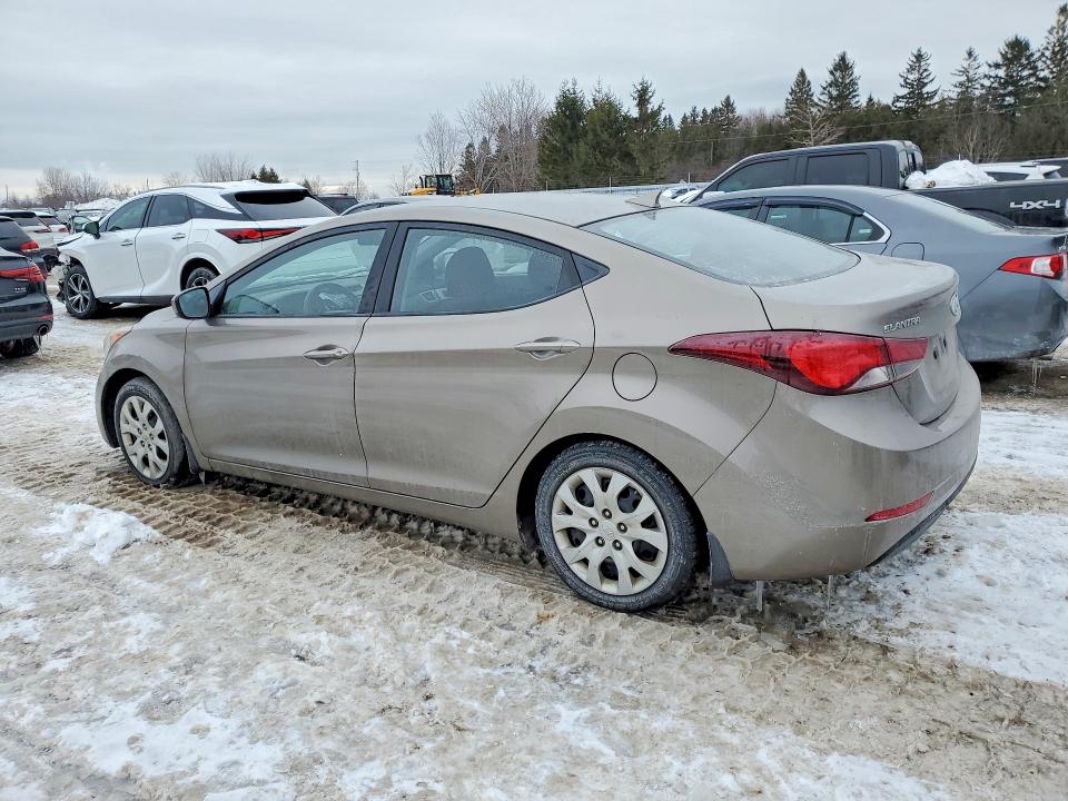 72387345 :رقم المزاد ، 5NPDH4AE9FH581974 vin ، 2015 Hyundai Elantra مزاد بيع