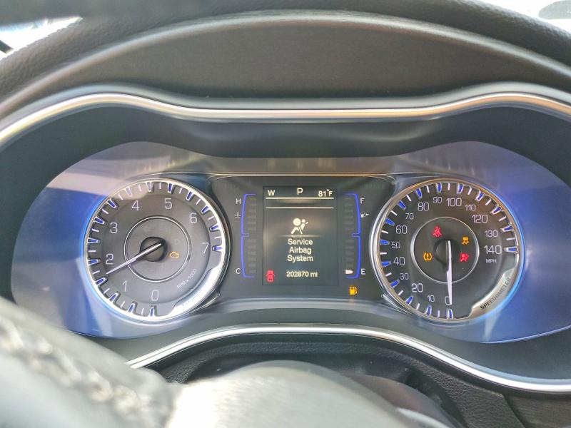 79081205 :رقم المزاد ، 1C3CCCFB4GN186092 vin ، 2016 Chrysler 200 مزاد بيع