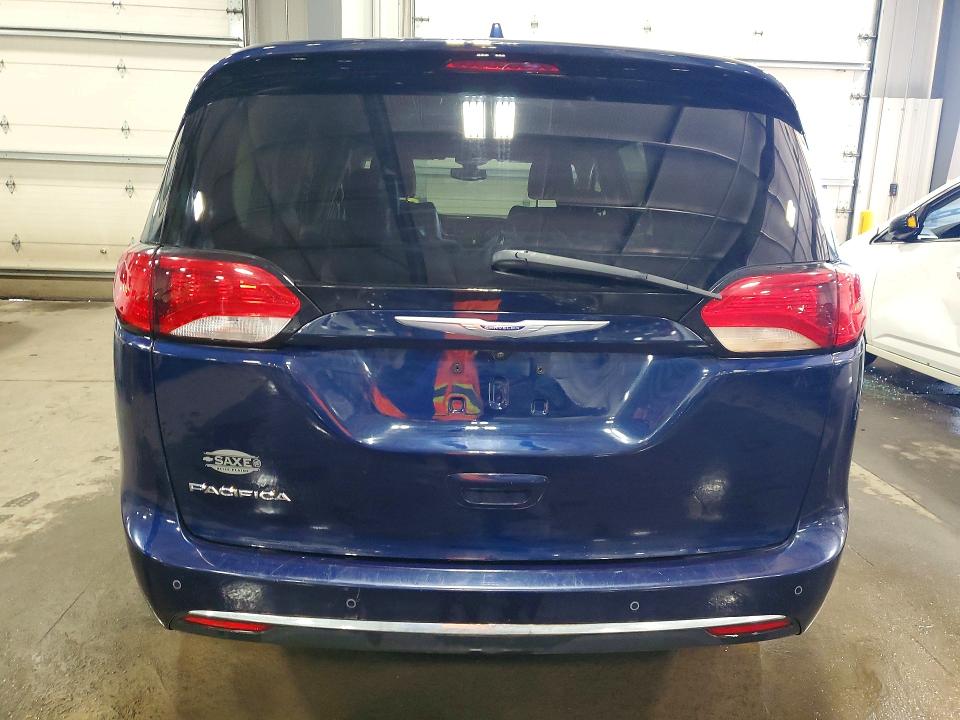 76969565 :رقم المزاد ، 2C4RC1BG5KR537289 vin ، 2019 Chrysler Pacifica مزاد بيع