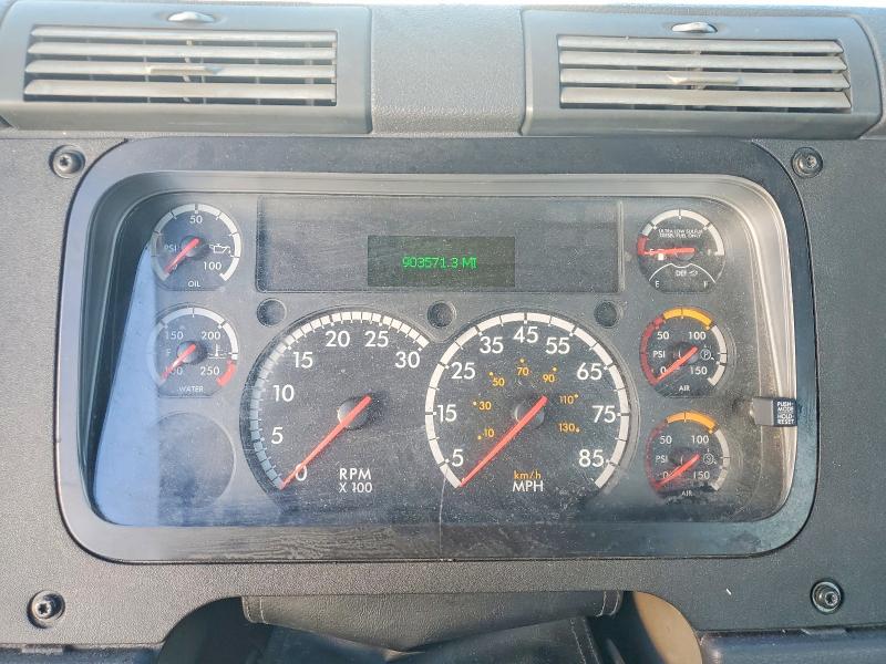 77429365 :رقم المزاد ، 1FUBGEDV7GLHC5750 vin ، 2016 Freightliner Cascadia 1 مزاد بيع