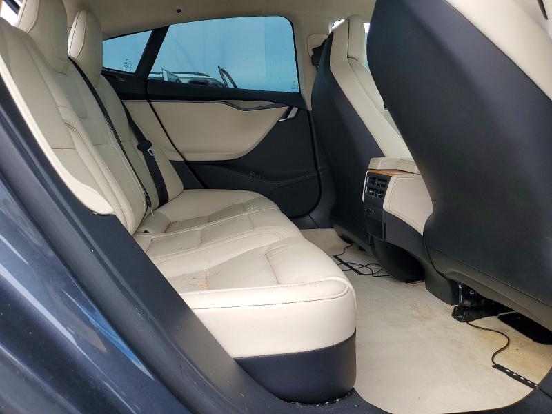 Продаж на аукціоні авто 2018 Tesla Model S, vin: 5YJSA1E25JF276070, номер лоту: 76934455