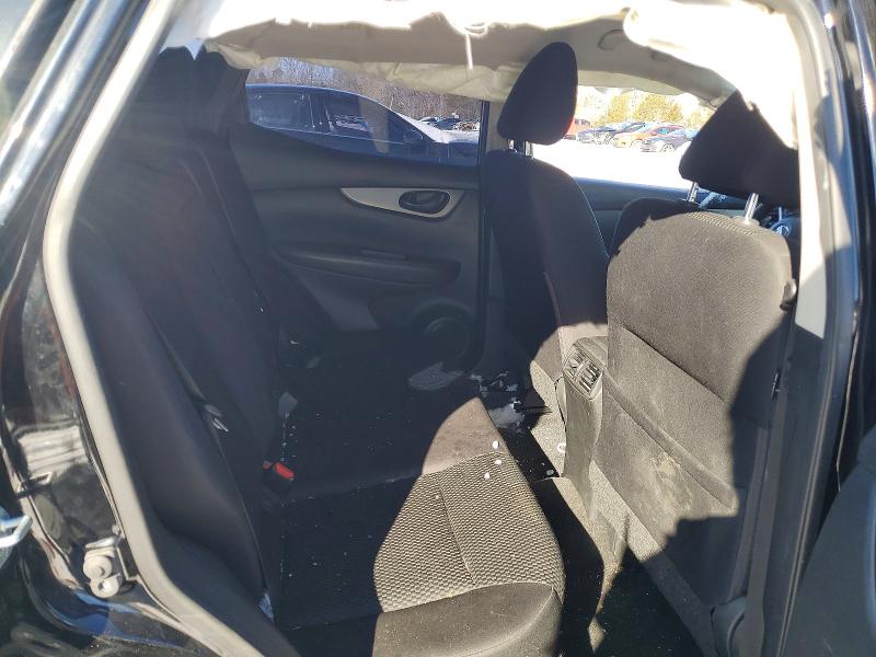 75454135 :رقم المزاد ، JN1BJ1CP8JW101793 vin ، 2018 Nissan Rogue Sport مزاد بيع