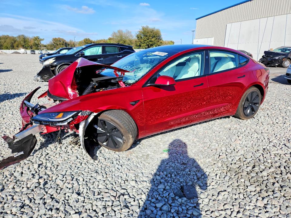Auction sale of the 2025 Tesla Model 3, vin: 5YJ3E1EA3SF065841, lot number: 77962835