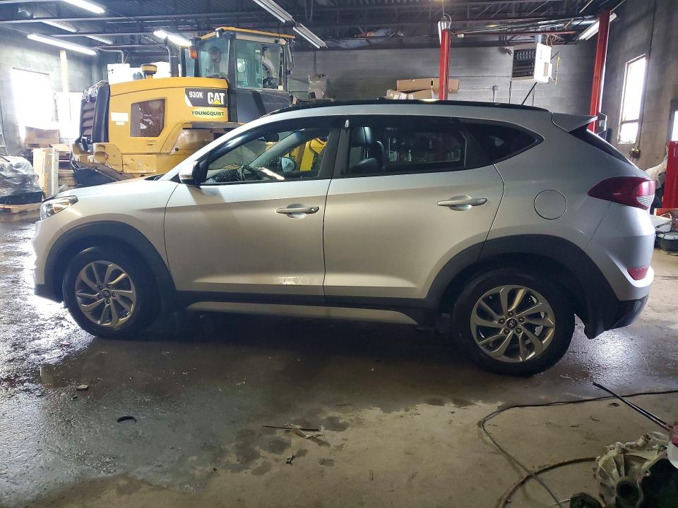 Aukcja sprzedaży 2017 Hyundai Tucson, vin: KM8J3CA40HU558719, numer aukcji: 76220265