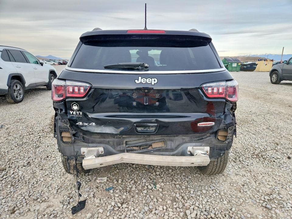 2018 Jeep Compass მანქანა იყიდება აუქციონზე, vin: 3C4NJDBB3JT403712, აუქციონის ნომერი: 78299825