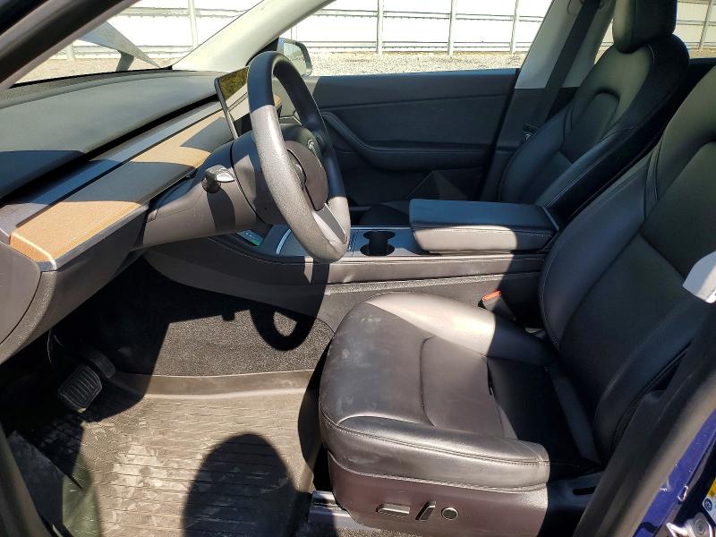 78401865 :رقم المزاد ، 5YJYGDEE2MF297628 vin ، 2021 Tesla Model Y مزاد بيع