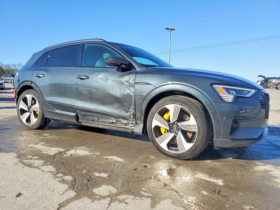 Aukcja sprzedaży 2022 Audi E-tron, vin: WA1LABGE6NB010884, numer aukcji: 77146555