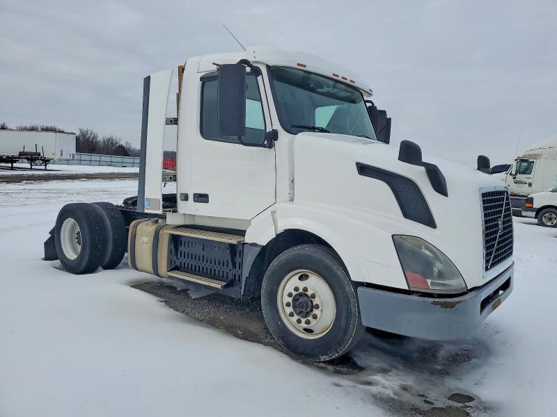 Продаж на аукціоні авто 2016 Volvo Vn Vnl, vin: 4V4N39TG4GN965567, номер лоту: 72841335