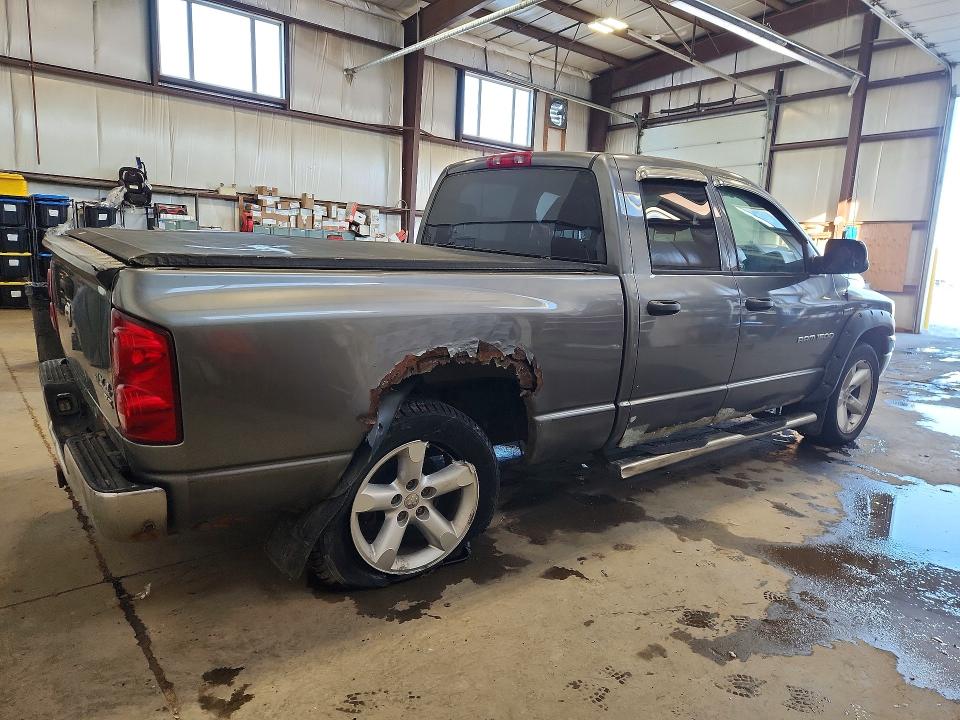 76044975 :رقم المزاد ، 1D7HU18277S156463 vin ، 2007 Dodge Ram 1500 مزاد بيع
