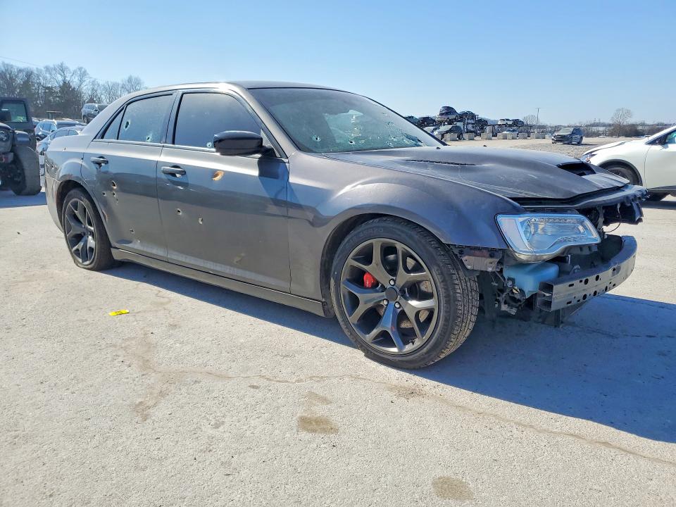 76611655 :رقم المزاد ، 2C3CCAAGXKH610268 vin ، 2019 Chrysler 300 مزاد بيع