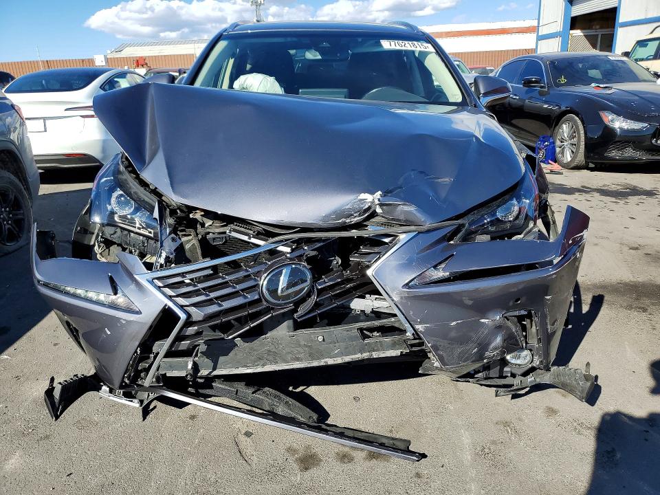 2018 Lexus Nx მანქანა იყიდება აუქციონზე, vin: JTJBARBZ4J2176672, აუქციონის ნომერი: 77621815
