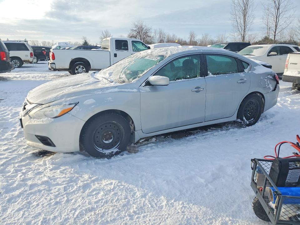 Продажа на аукционе авто 2016 Nissan Altima 2.5, vin: 1N4AL3AP5GN307305, номер лота: 76023315