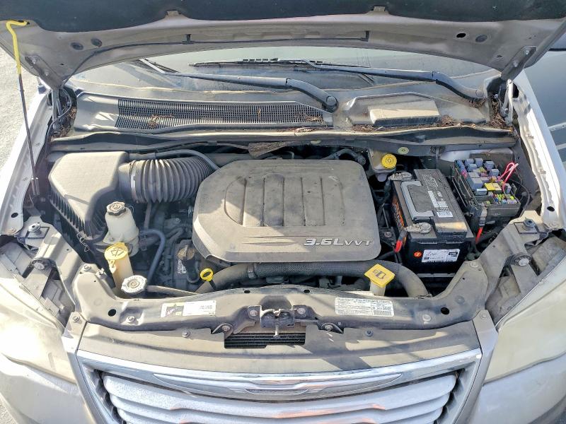 2013 Chrysler Town & Country მანქანა იყიდება აუქციონზე, vin: 2C4RC1BG0DR648853, აუქციონის ნომერი: 78734975