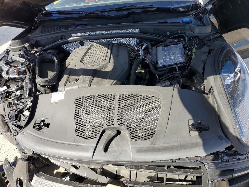 77114865 :رقم المزاد ، WP1AA2A52NLB05408 vin ، 2022 Porsche Macan مزاد بيع