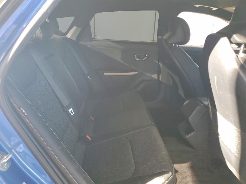 2025 Kia K4 მანქანა იყიდება აუქციონზე, vin: 3KPFW4DE2SE122729, აუქციონის ნომერი: 77442655