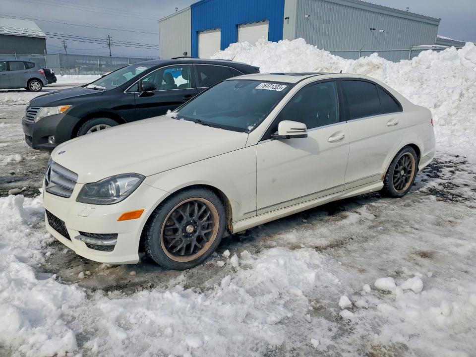 2012 Mercedes-benz C მანქანა იყიდება აუქციონზე, vin: WDDGF8BB3CA638712, აუქციონის ნომერი: 78471205