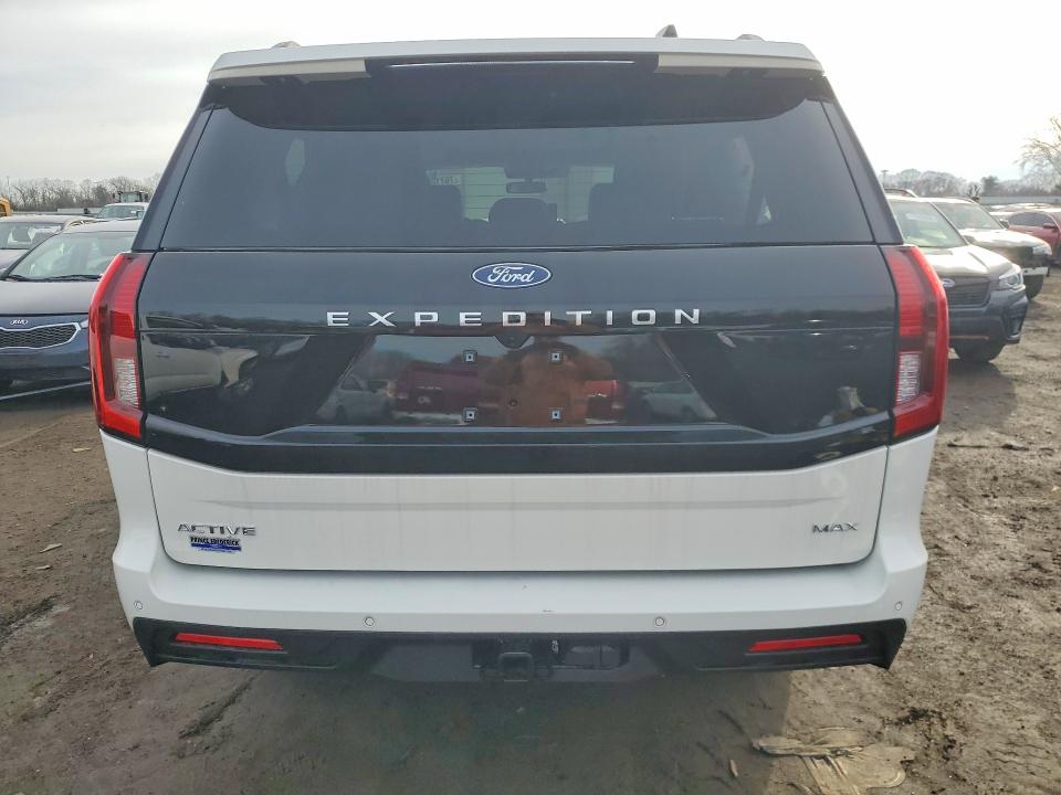 Продаж на аукціоні авто 2025 Ford Expedition, vin: 1FMJK1J84SEA65394, номер лоту: 76710625