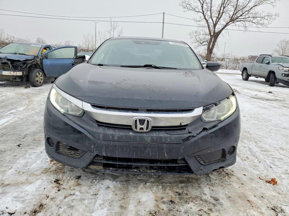 Aukcja sprzedaży 2018 Honda Civic Ex, vin: 2HGFC2F89JH027058, numer aukcji: 76232295