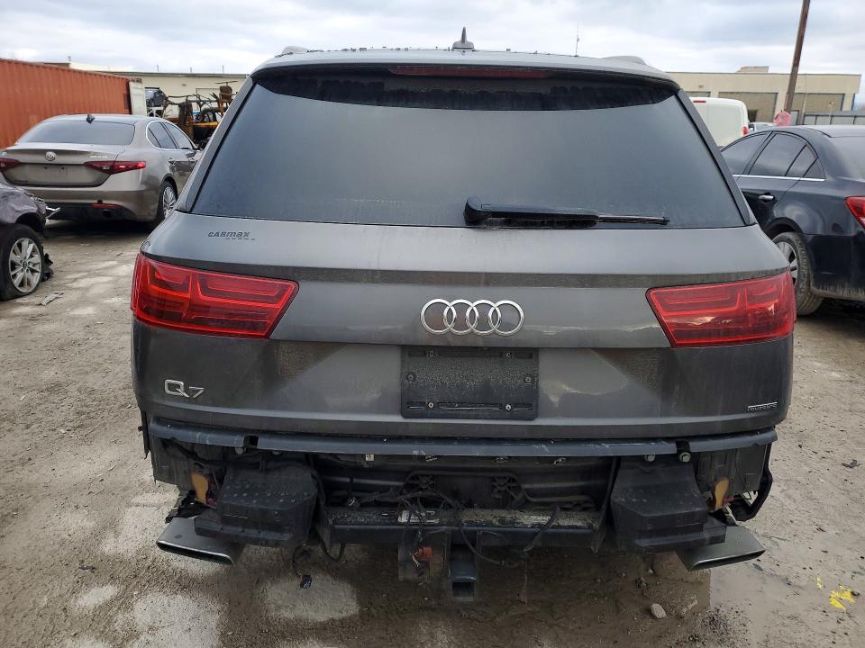 77801945 :رقم المزاد ، WA1AAAF7XKD046727 vin ، 2019 Audi Q7 مزاد بيع