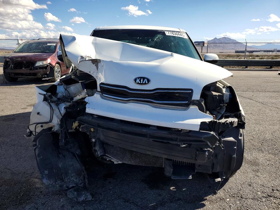 77830445 :رقم المزاد ، KNDJX3AA0H7492377 vin ، 2017 Kia Soul مزاد بيع