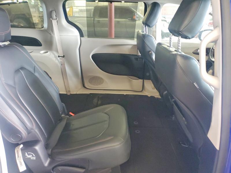 2019 Chrysler Pacifica მანქანა იყიდება აუქციონზე, vin: 2C4RC1BG5KR666102, აუქციონის ნომერი: 77033555