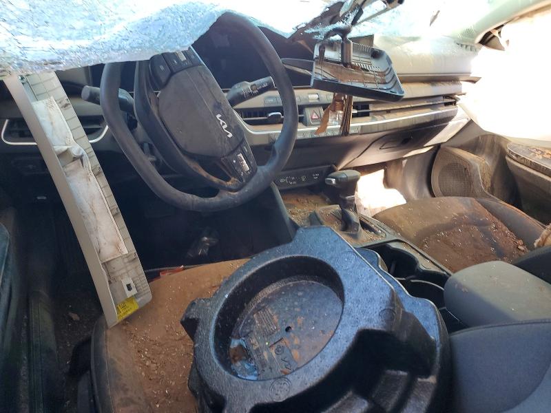 2025 Kia K4 მანქანა იყიდება აუქციონზე, vin: 3KPFT4DE8SE101781, აუქციონის ნომერი: 78152255