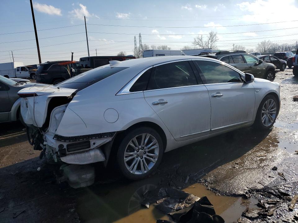 Продажа на аукционе авто 2018 Cadillac Xts, vin: 2G61M5S30J9119626, номер лота: 77141625
