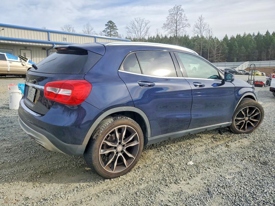 77183515 :رقم المزاد ، WDCTG4EB0HJ350402 vin ، 2017 Mercedes-benz Gla مزاد بيع
