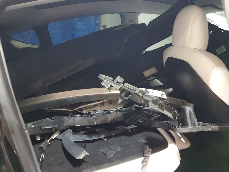76233555 :رقم المزاد ، 5YJYGAEE1MF195106 vin ، 2021 Tesla Model Y مزاد بيع