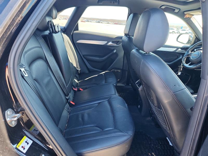 77659885 :رقم المزاد ، WA1JCCFS2JR027942 vin ، 2018 Audi Q3 مزاد بيع