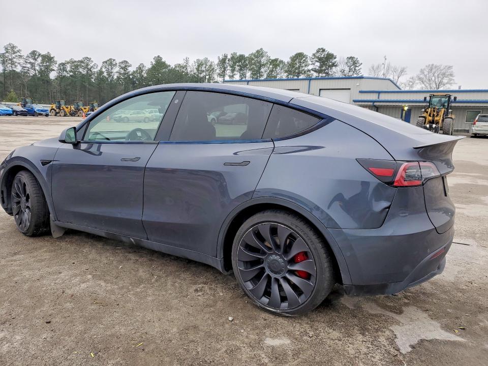 Продажа на аукционе авто 2022 Tesla Model Y, vin: 7SAYGDEF7NF373549, номер лота: 74639005