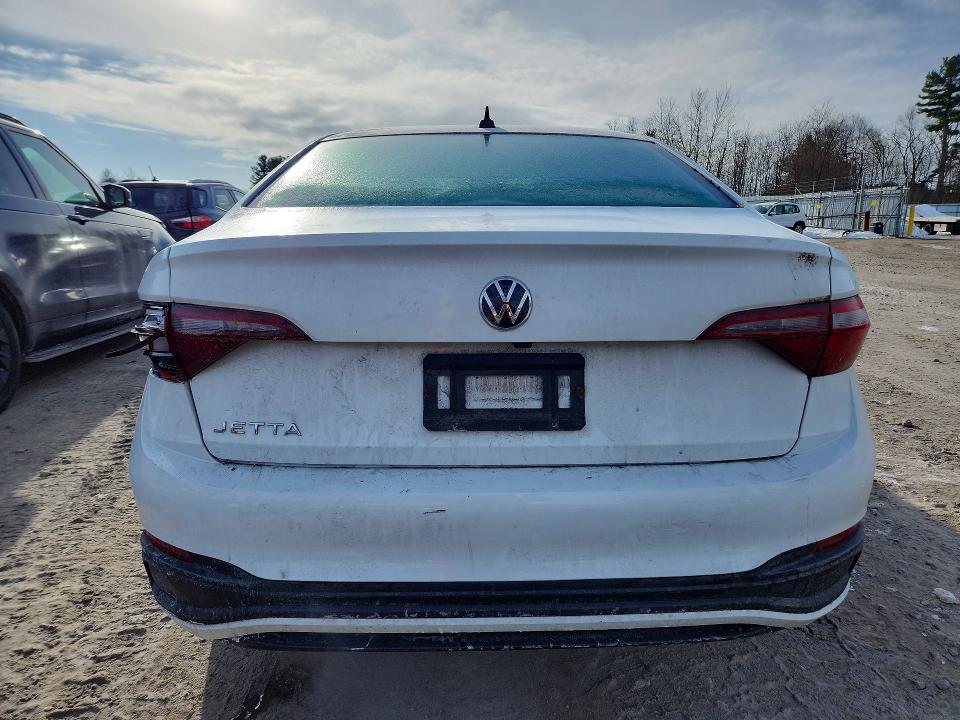 75406235 :رقم المزاد ، 3VWBM7BU8PM050722 vin ، 2023 Volkswagen Jetta مزاد بيع