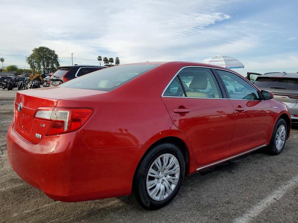 76653855 :رقم المزاد ، 4T1BD1FK8EU136934 vin ، 2014 Toyota Camry Hybr مزاد بيع