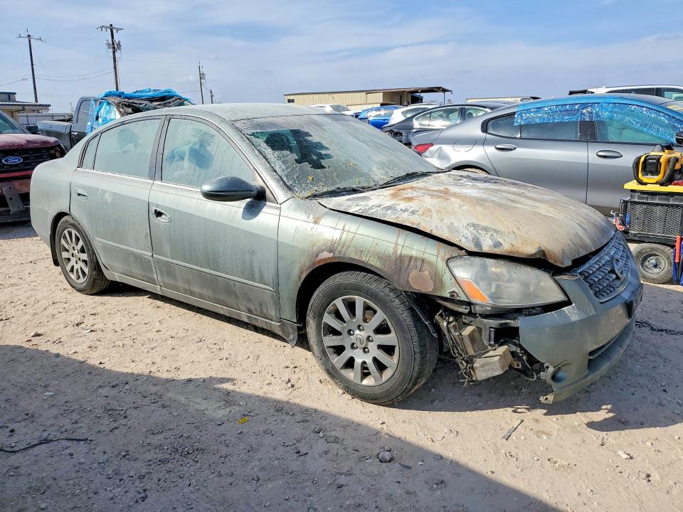 2005 Niss Altima მანქანა იყიდება აუქციონზე, vin: 1N4AL11DX5C319789, აუქციონის ნომერი: 75886995