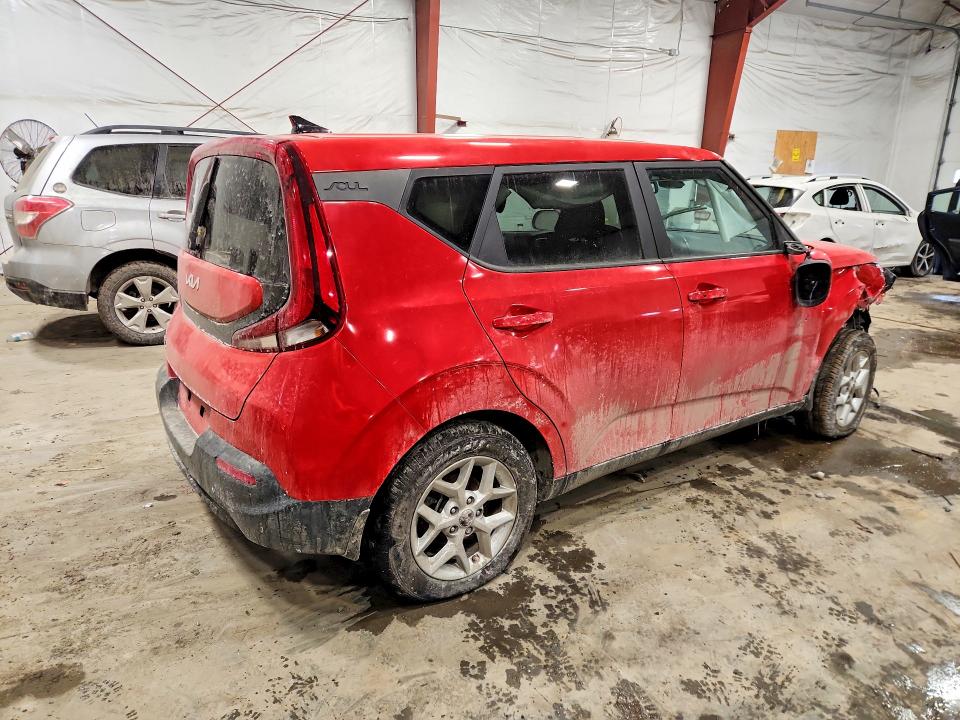 76869325 :رقم المزاد ، KNDJ23AU0N7150903 vin ، 2022 Kia Soul مزاد بيع