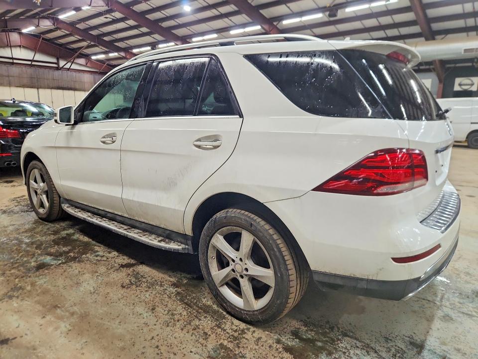 Продажа на аукционе авто 2016 Mercedes-benz Gle 300d 4, vin: 4JGDA0EB2GA725978, номер лота: 77389645