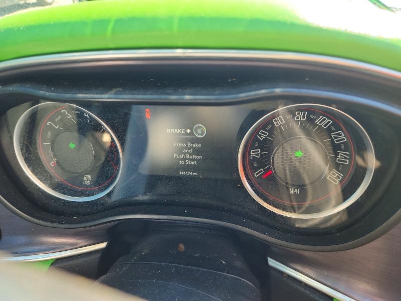 77574235 :رقم المزاد ، 2C3CDZBT9HH587260 vin ، 2017 Dodge Challenger مزاد بيع