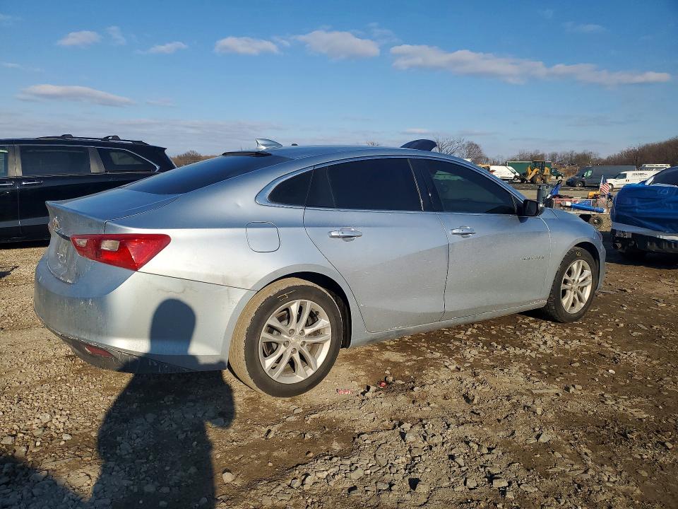 77125325 :رقم المزاد ، 1G1ZD5STXJF202741 vin ، 2018 Chevrolet Malibu مزاد بيع