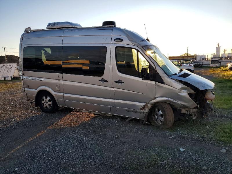 77598915 :رقم المزاد ، WDAPE7CD4HP374561 vin ، 2017 Mercedes-benz Sprinter 2 مزاد بيع