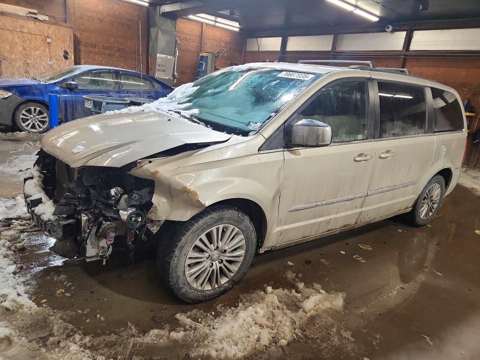 78667935 :رقم المزاد ، 2C4RC1CG6ER368208 vin ، 2014 Chrysler Town & Country مزاد بيع