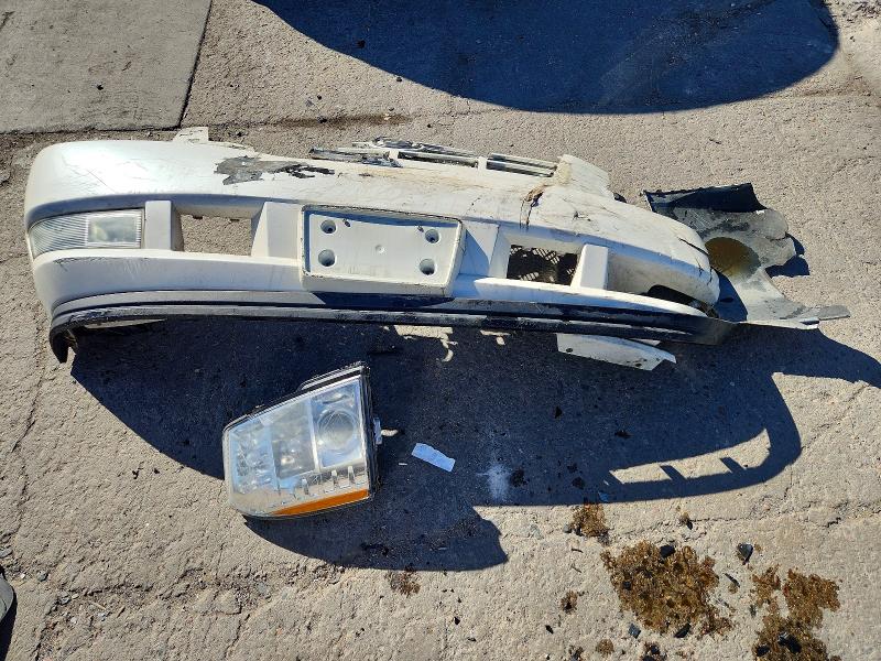 Продажа на аукционе авто 2010 Cadillac Escalade, vin: 1GYUKEEJ0AR244393, номер лота: 76259135