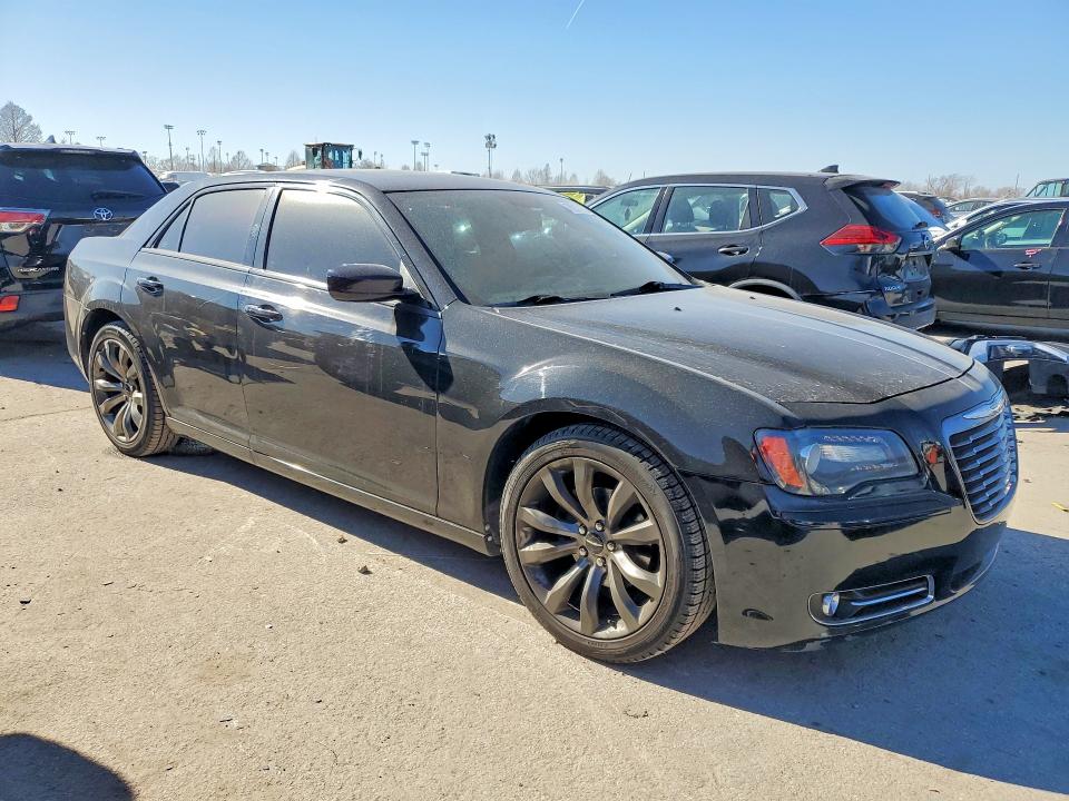 Продажа на аукционе авто 2014 Chrysler 300, vin: 2C3CCABG8EH373136, номер лота: 79217165