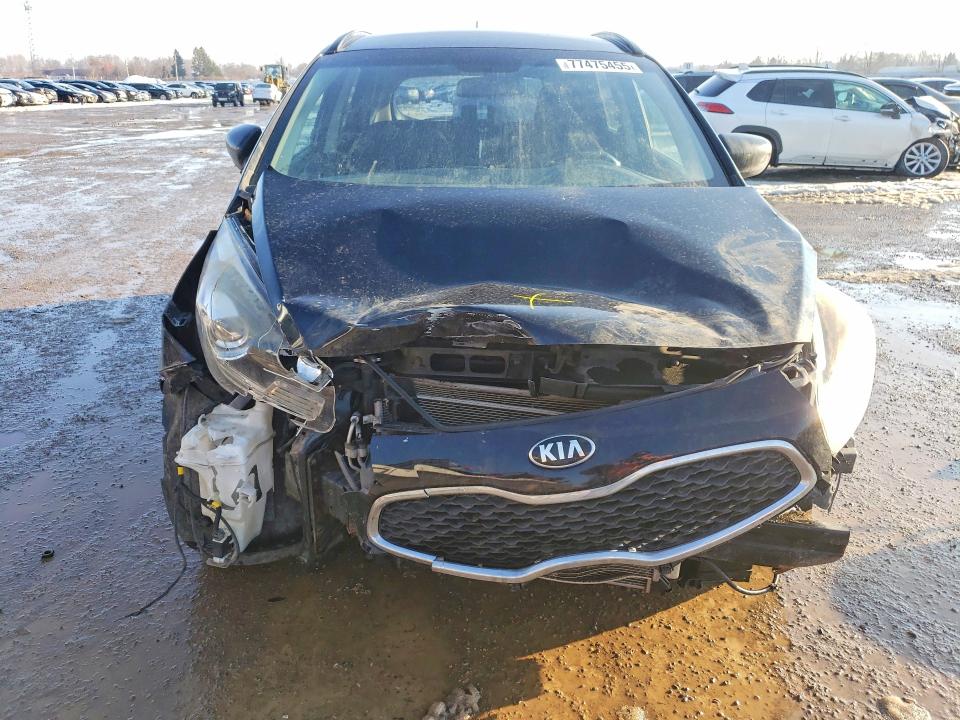 2015 Kia Rondo მანქანა იყიდება აუქციონზე, vin: KNAHT8A34F7093779, აუქციონის ნომერი: 77475455