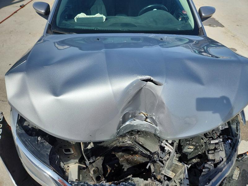 78875865 :رقم المزاد ، 1C3CCCFB8GN195510 vin ، 2016 Chrysler 200 مزاد بيع