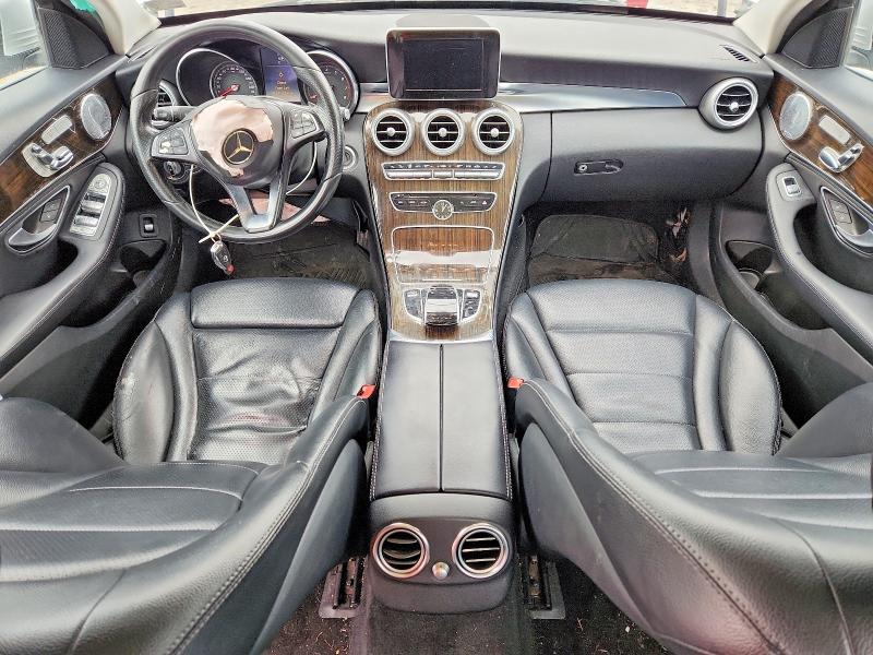 2015 Mercedes Benz C მანქანა იყიდება აუქციონზე, vin: 55SWF4KB7FU005798, აუქციონის ნომერი: 78918845