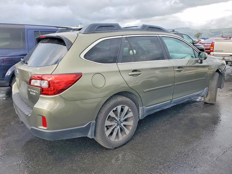 2015 Subaru Outback მანქანა იყიდება აუქციონზე, vin: 4S4BSALC7F3202139, აუქციონის ნომერი: 77214905