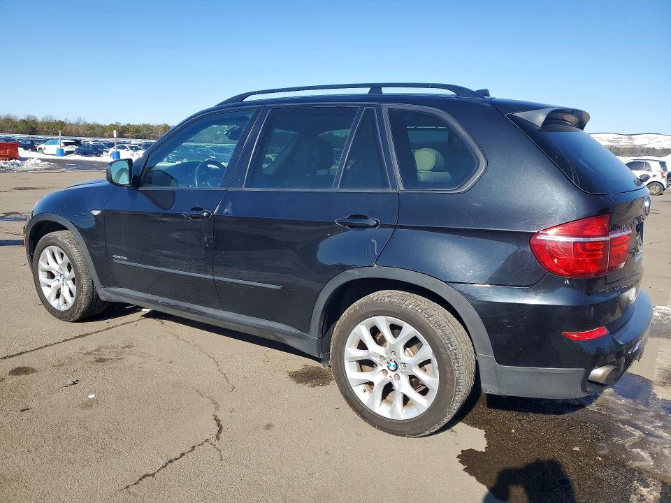 Продажа на аукционе авто 2011 Bmw X5 Xdrive3, vin: 5UXZV4C55BL738030, номер лота: 76127415