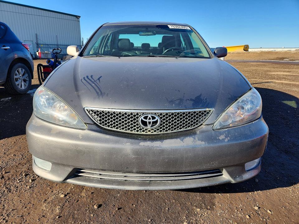 Продажа на аукционе авто 2005 Toyota Camry Le, vin: 4T1BE32K65U602813, номер лота: 76362405